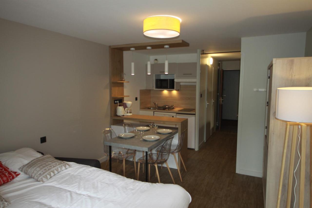 Studio Bois des Coqs Saint-Chaffrey Exterior foto