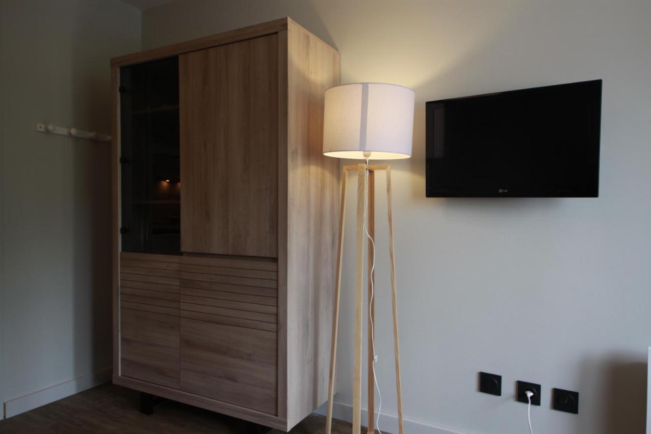 Studio Bois des Coqs Saint-Chaffrey Exterior foto